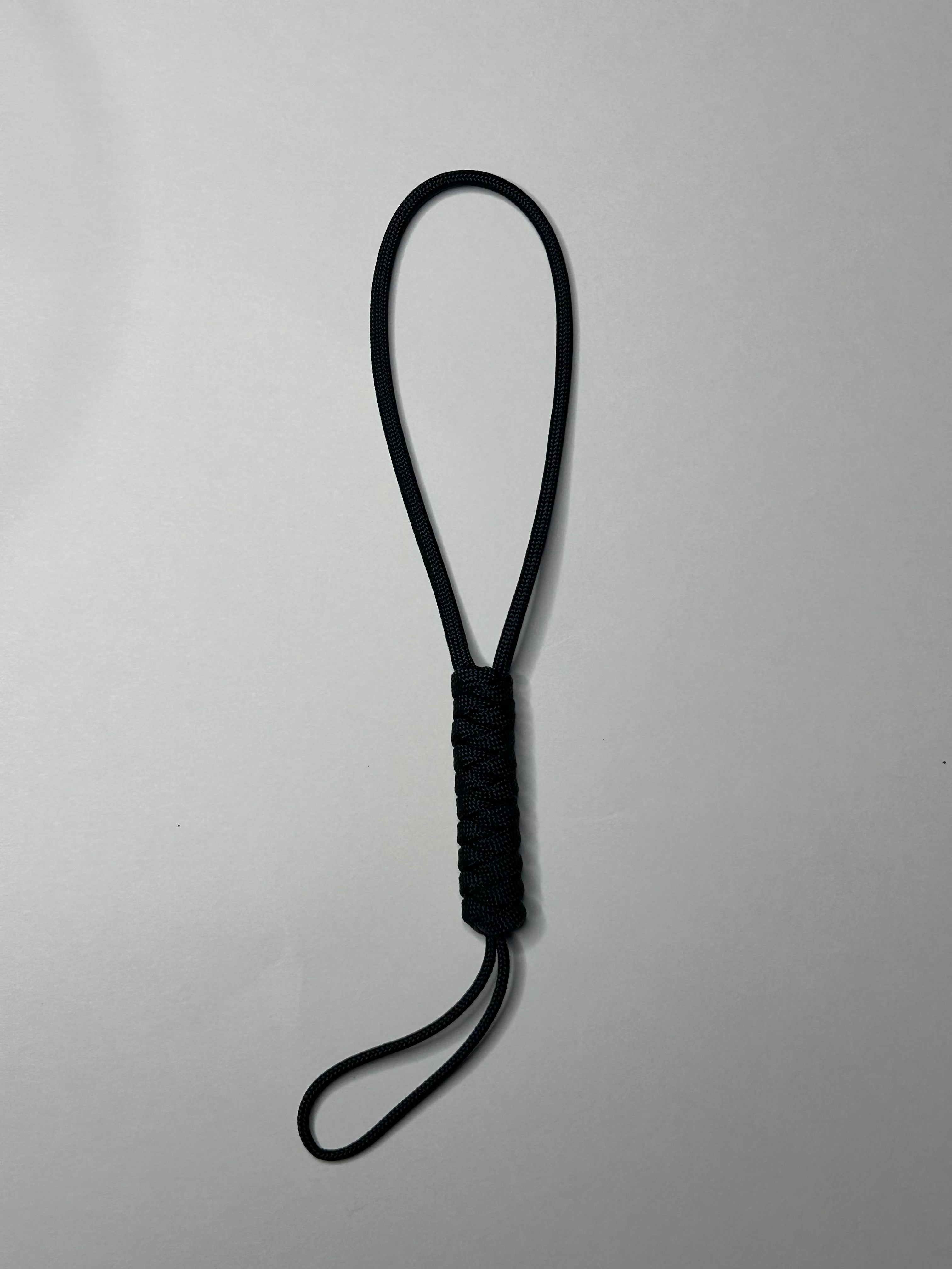 Knife lanyard