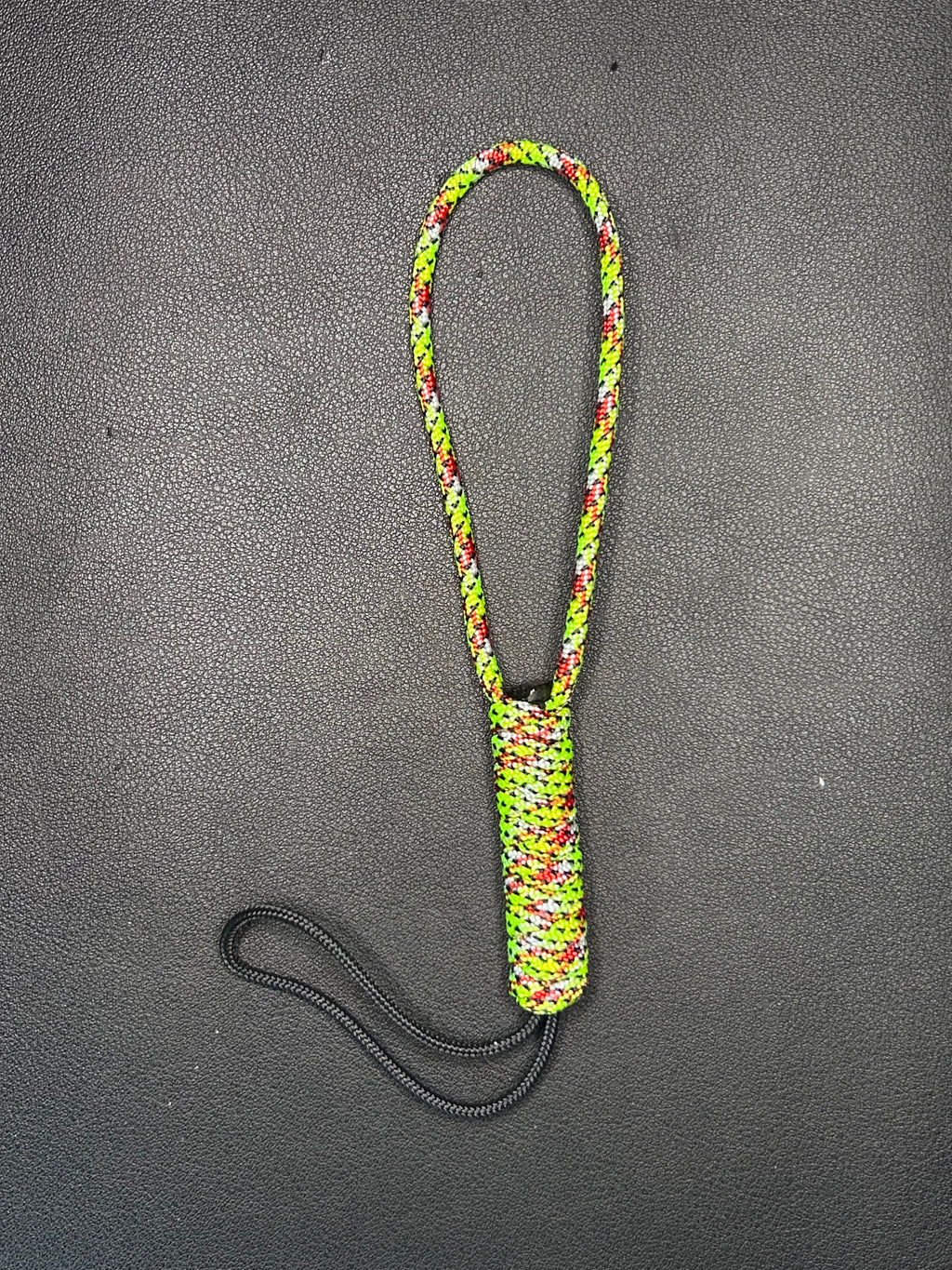 Knife lanyard